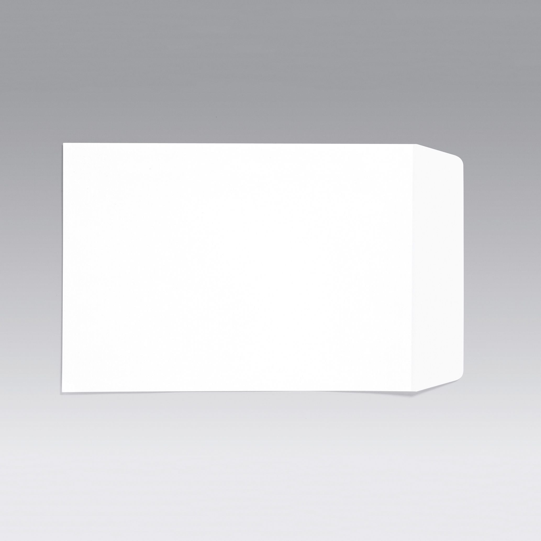 5 Star Office Envelopes Pocket Peel And Seal 100gsm C4 324x229mm White – (Pack of 250)