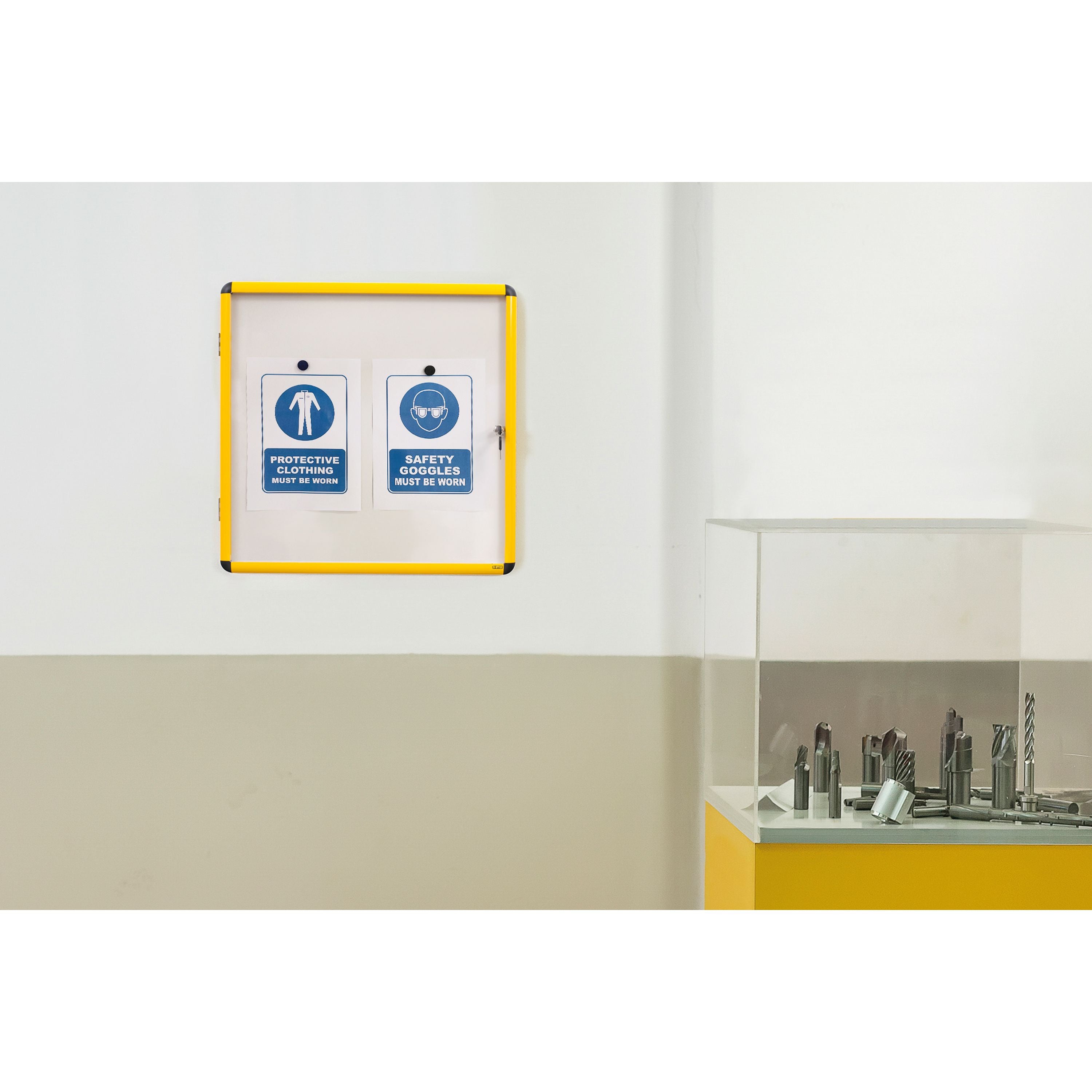 Bi-office Ultrabrite Magnetic Display Case Acrylic Yellow Aluminium Frame 9xa4 Vt6301601511