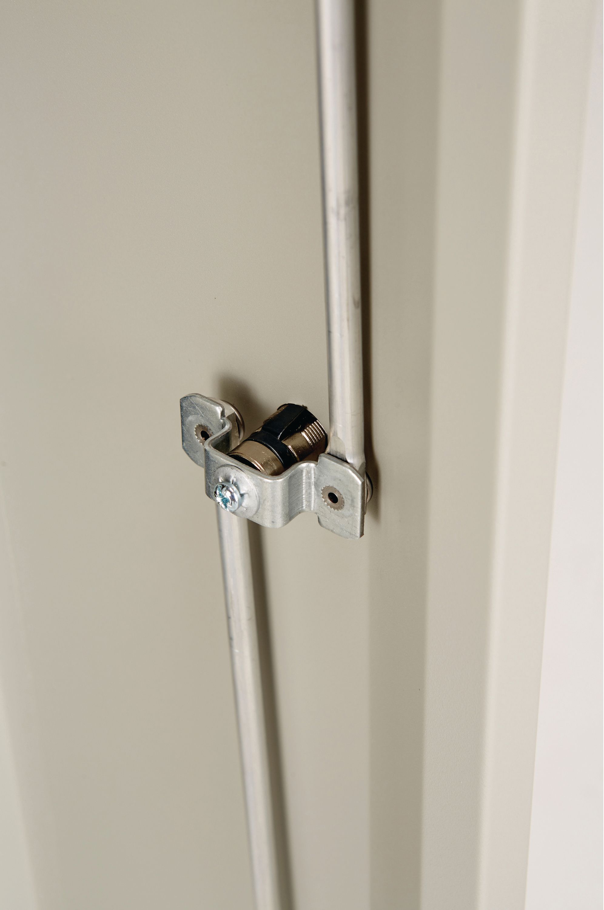 Bisley 2 Door Cupboard Empty 915x470x1000mm Goose Grey Kf78709