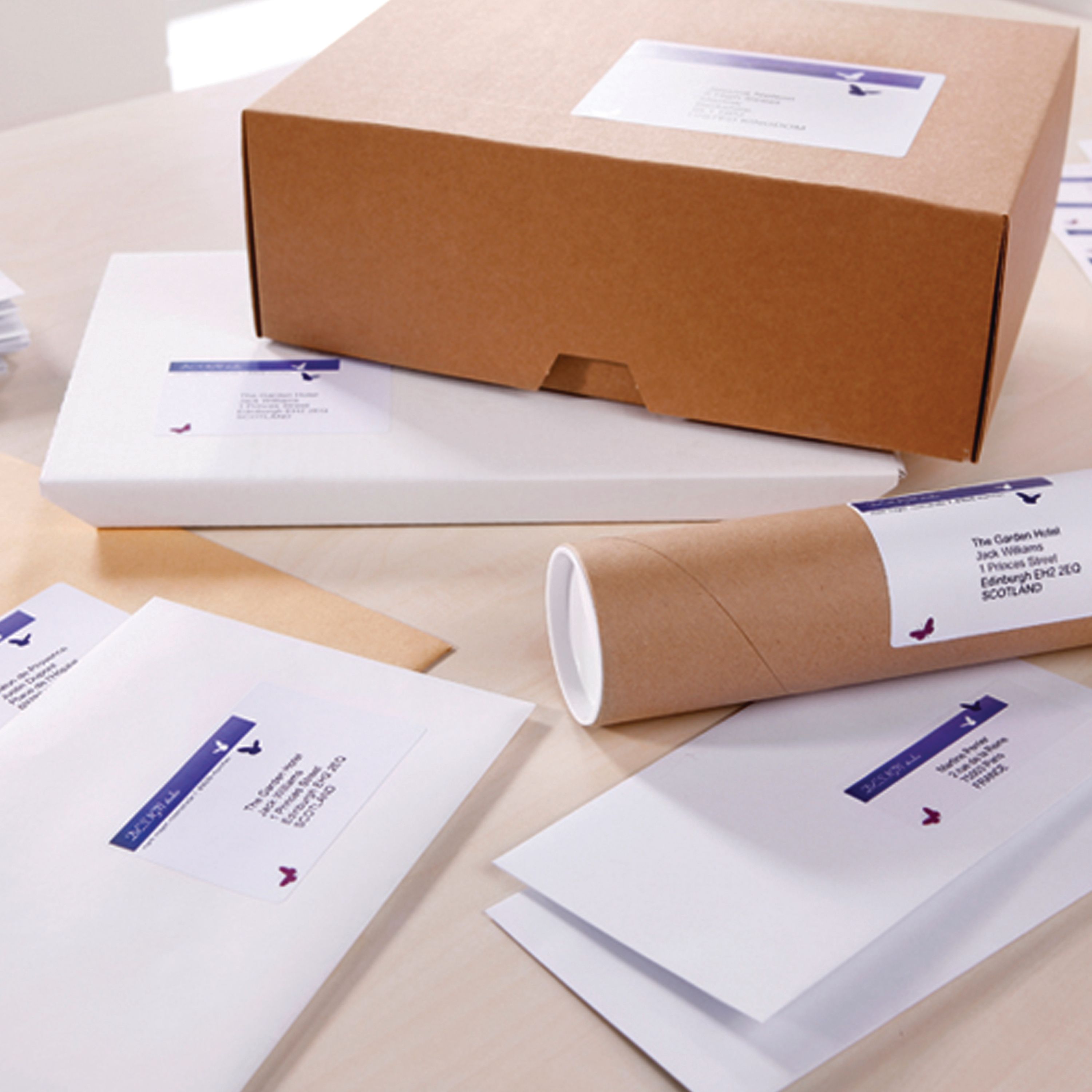 Avery Inkjet Labels 139x99.1mm 4 Per Sheet White J8169 – (Pack of 400)