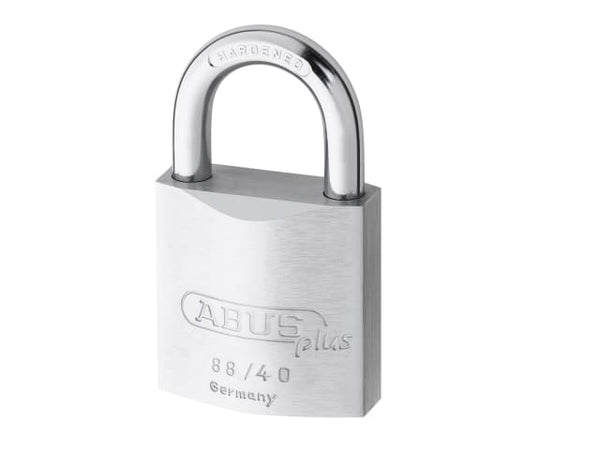 Carded ABUS 88/40C Brass Plus padlock with an ABUS-Plus disc cylinder for high pick resistance.