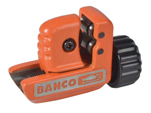 Cutting wheel and rollers on the compact Bahco tube cutter.