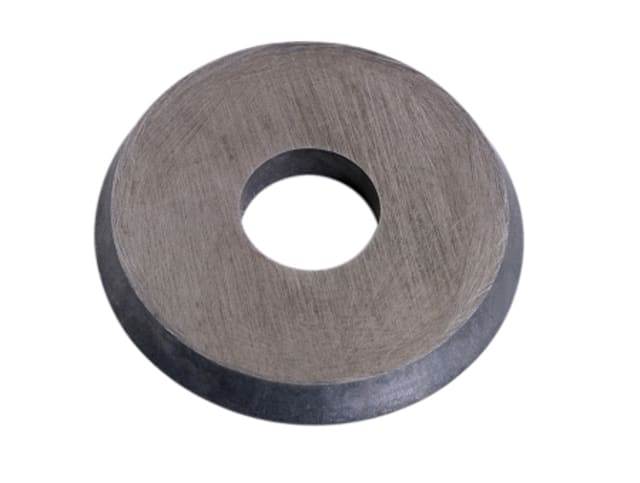 A Bahco 625-ROUND round carbide scraper blade, ideal for working on concave surfaces.
