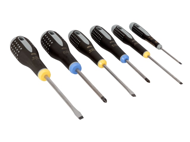 The six screwdrivers from the Bahco Ergo Pozidriv and slotted set displayed.