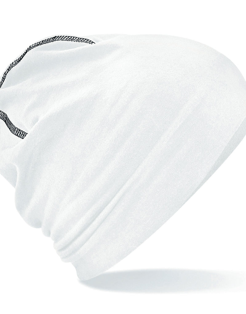 White and black Beechfield B366 athletic snapback trucker cap.