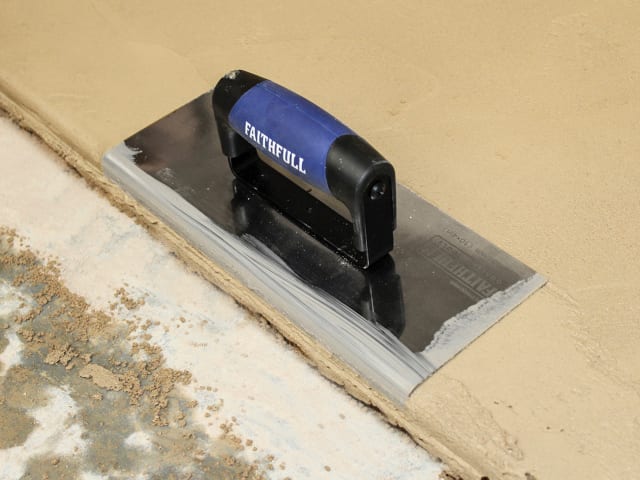 Faithfull Prestige Edging Trowel