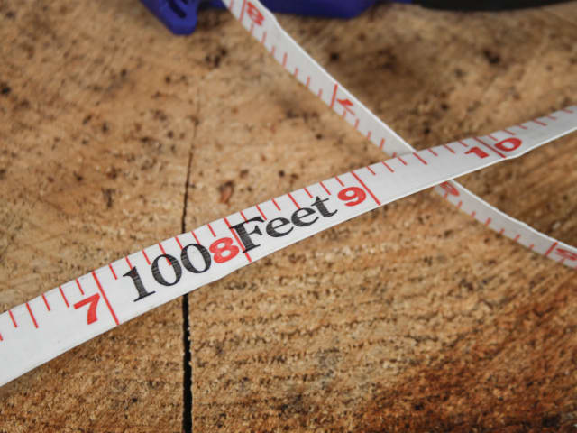 Faithfull Enclosed Fibreglass Long Tape 30m/100ft (Width 13mm)