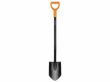 Fiskars Solid™ Spade Pointed