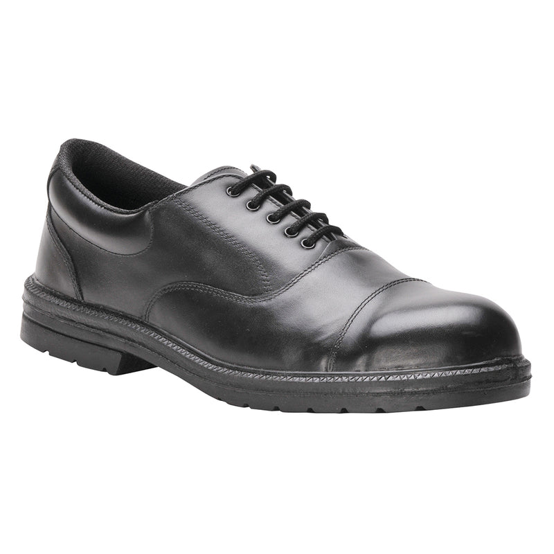 Black oxford safety shoe with smooth finish and reinforced toe for professional workplaces.