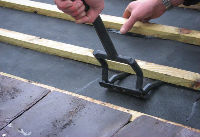Roughneck Roofing, Demolition & Lifting Bar 47.5cm (18.3/4in)