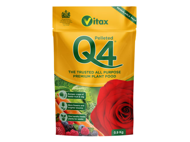 Vitax Q4 Fertilizer 0.9kg Pouch