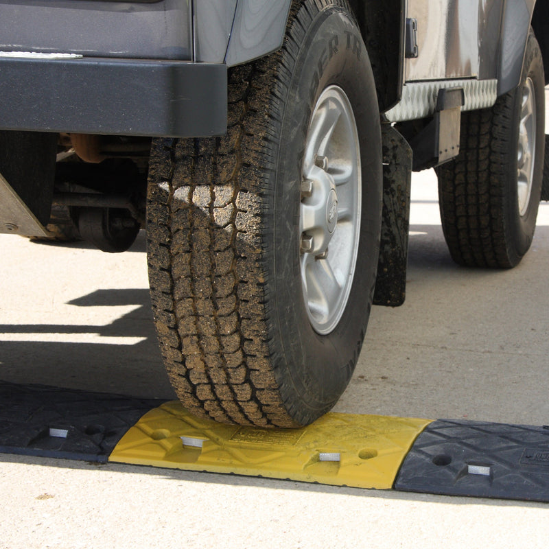 JSP Jumbo 5cm Speed Ramps - 10MPH-16KM/H (Pair)