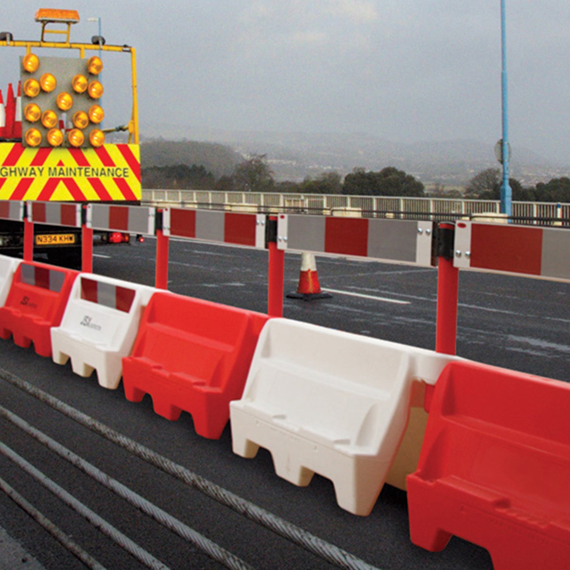 JSP Roadbloc™ 1m Traffic Separator